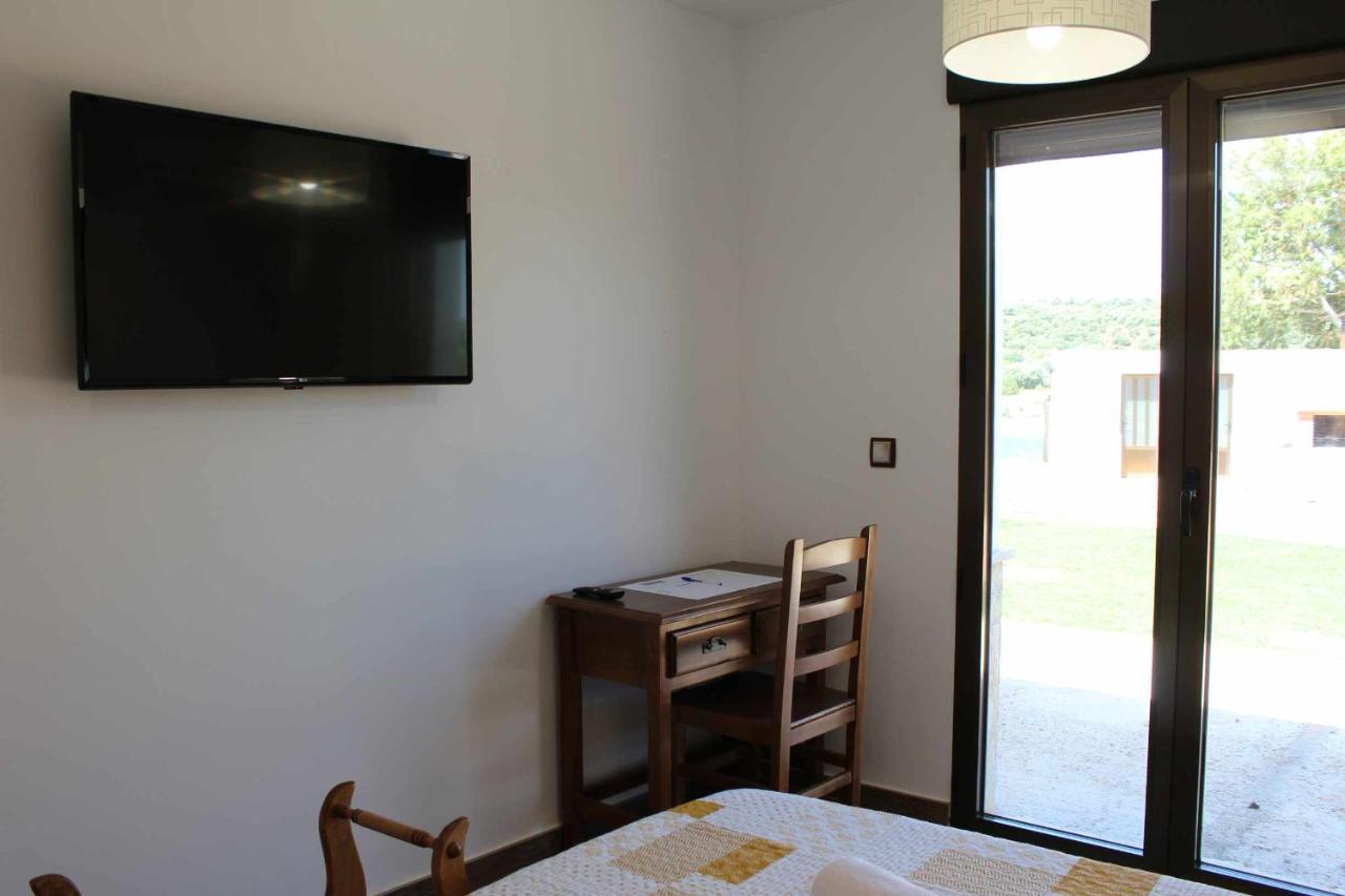 Casas Rurales Laguna La Tinaja Ossa de Montiel Luaran gambar