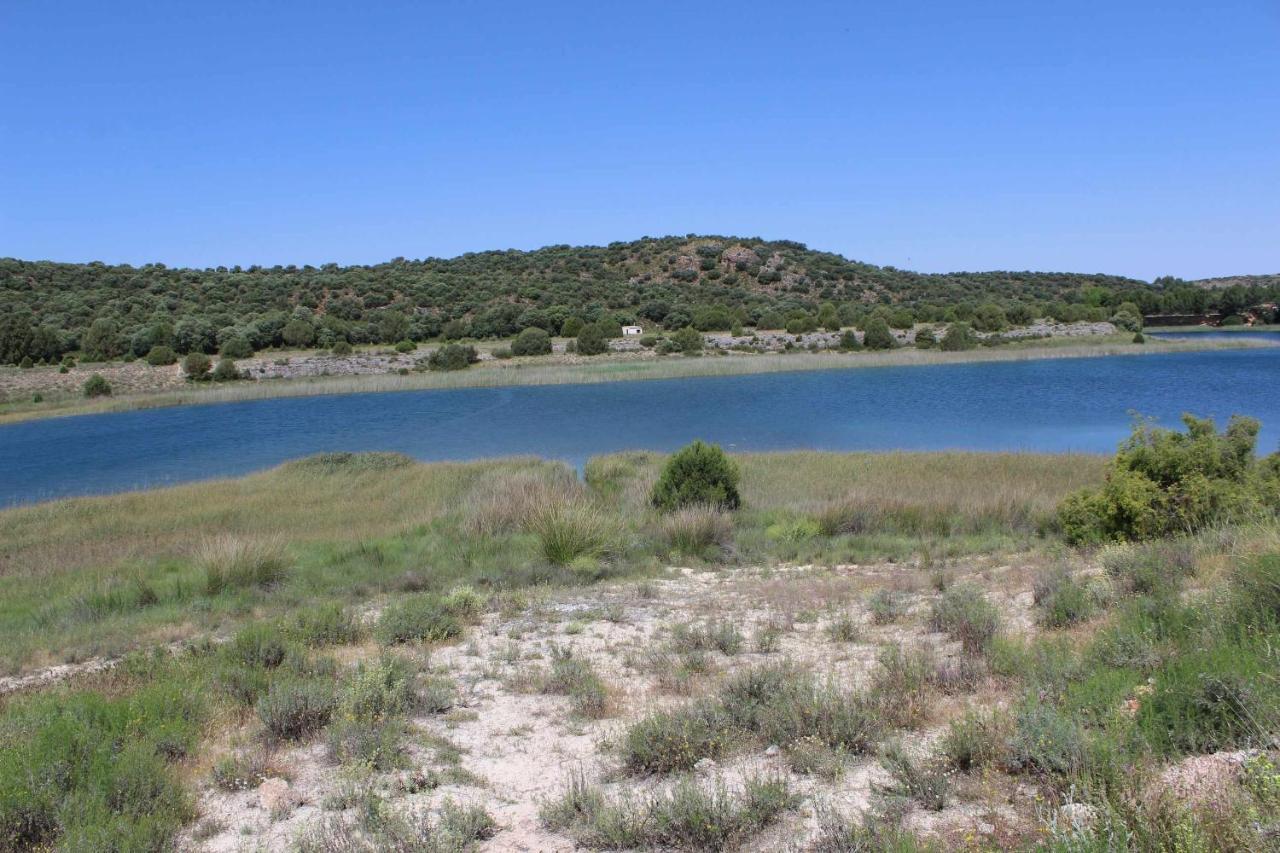 Casas Rurales Laguna La Tinaja Ossa de Montiel Luaran gambar