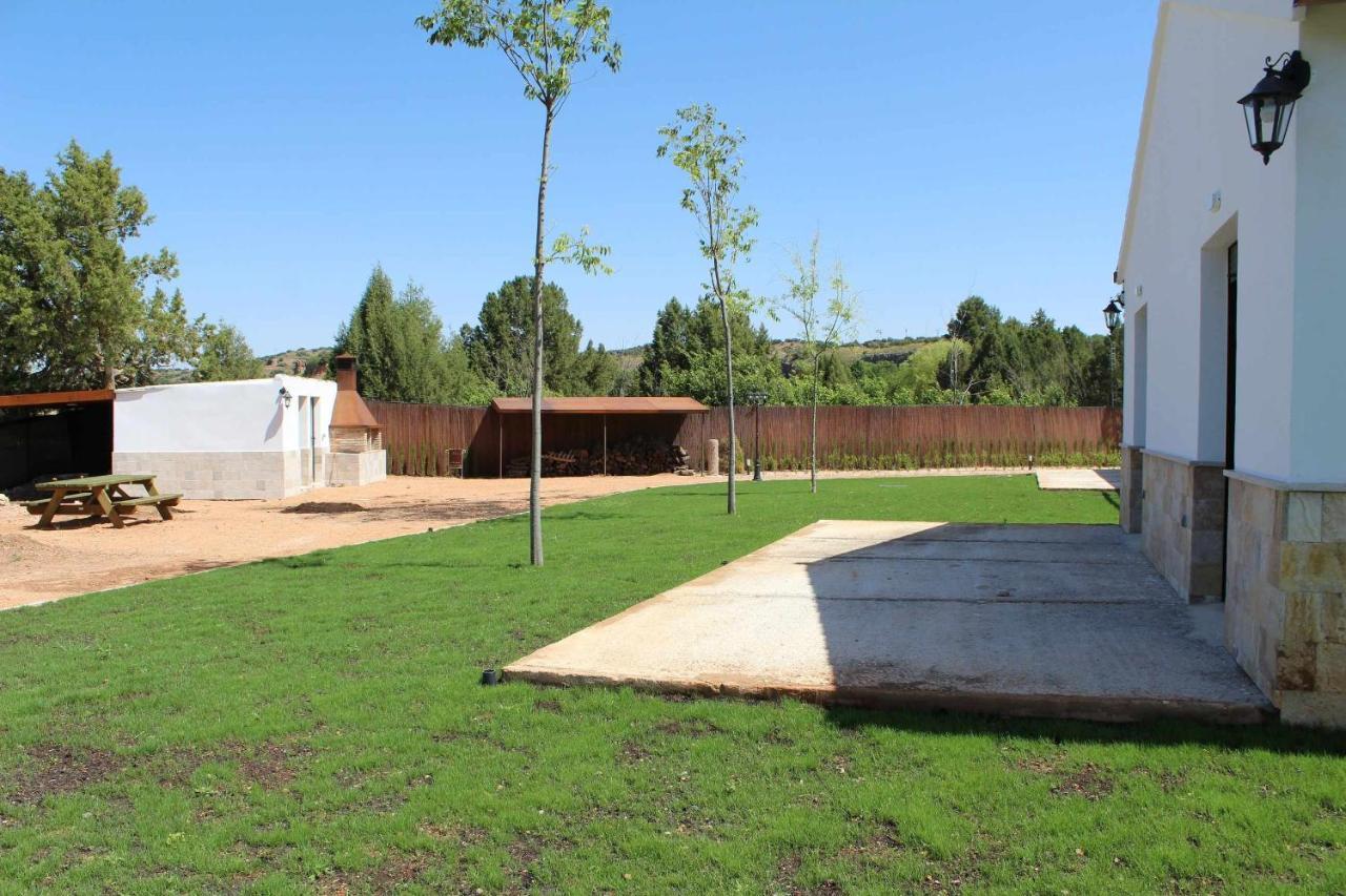 Casas Rurales Laguna La Tinaja Ossa de Montiel Luaran gambar